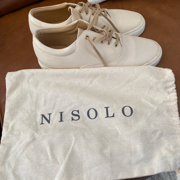 Nisolo Shoes - NWOT - Nisolo Leather Women’s Everyday Sneakers. Size 9.5